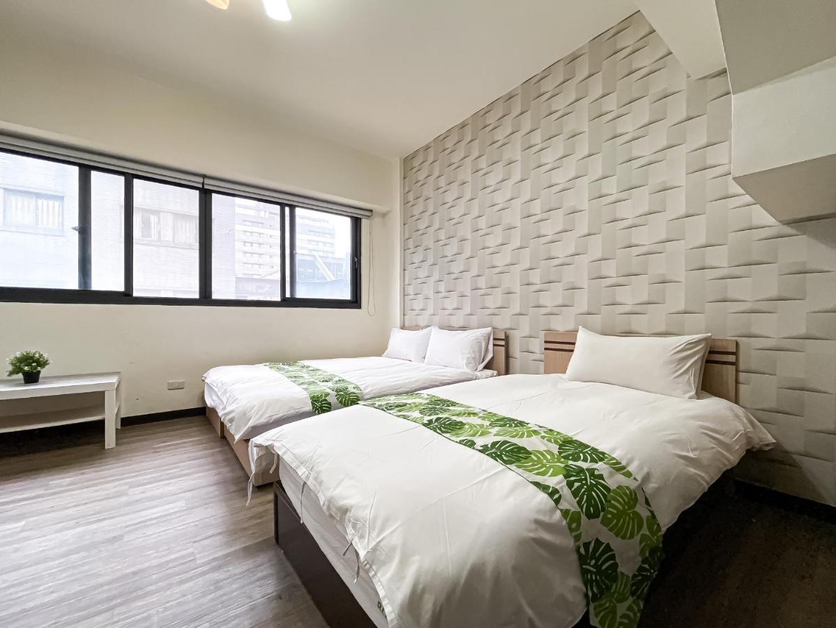 CN Hostel Taichung Exterior foto
