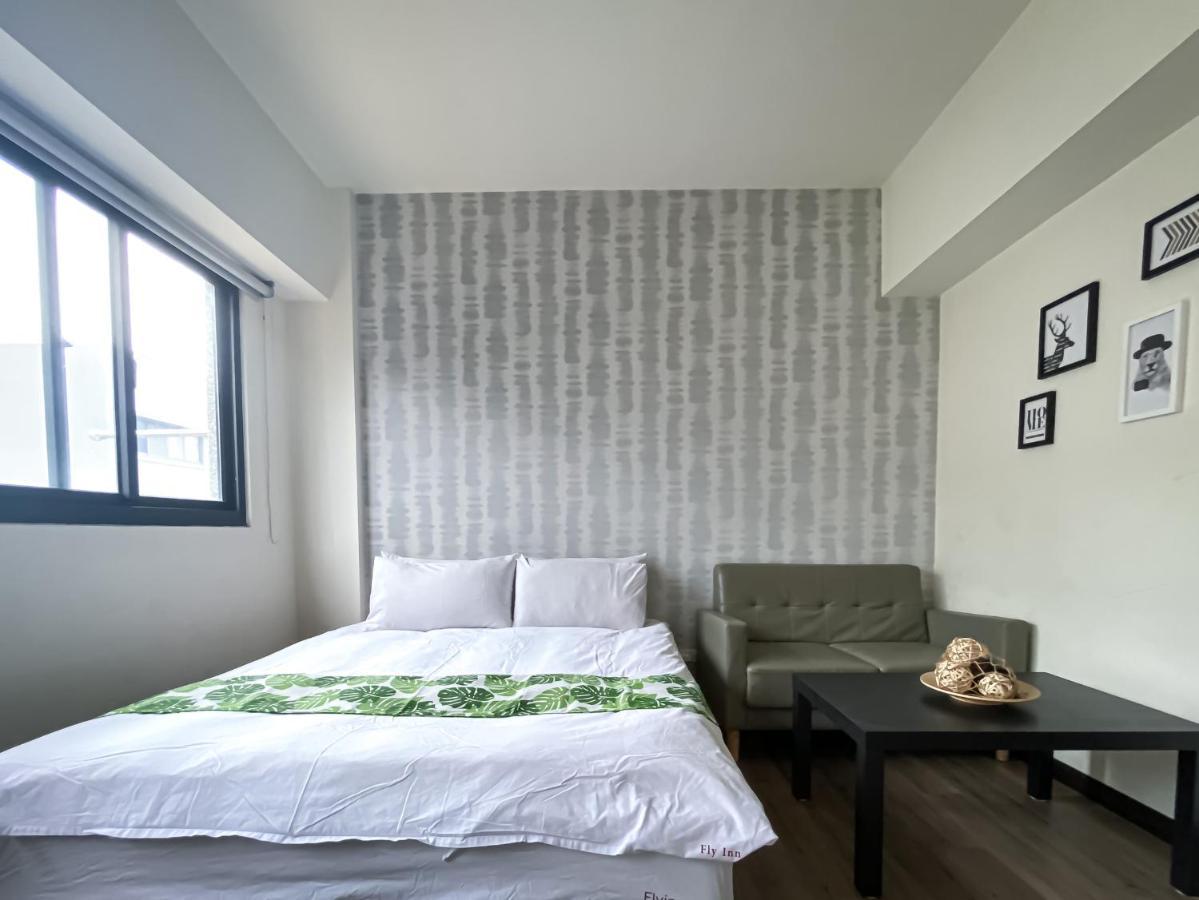 CN Hostel Taichung Exterior foto